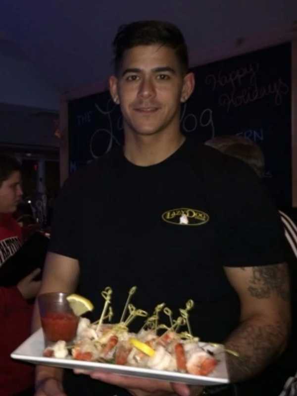 Lazy Dog Looks More Like Best In Show At New Tavern In Stratford