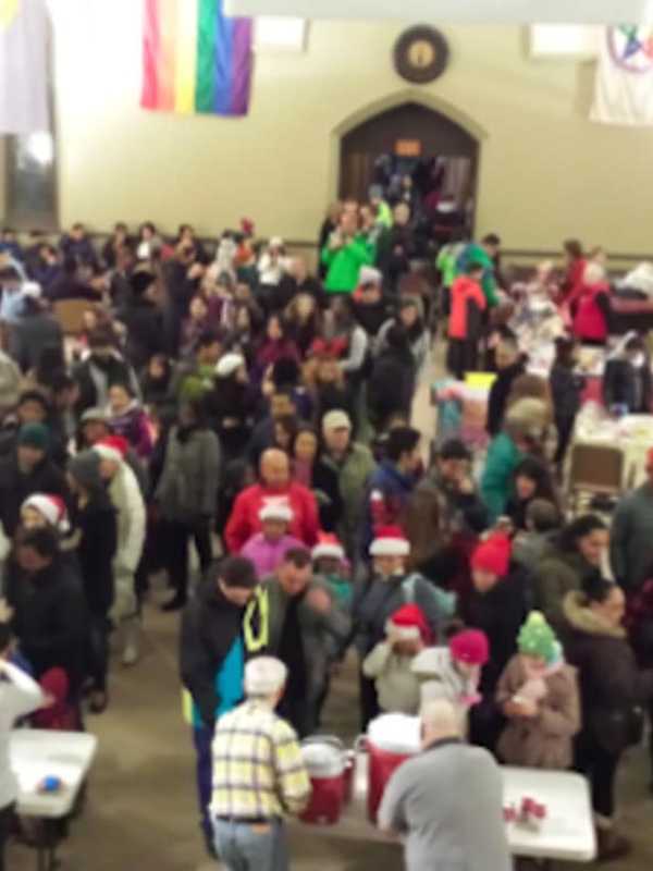 Stamford Congregation Raises $335 For Food Bank At 'Cocoa Caper'