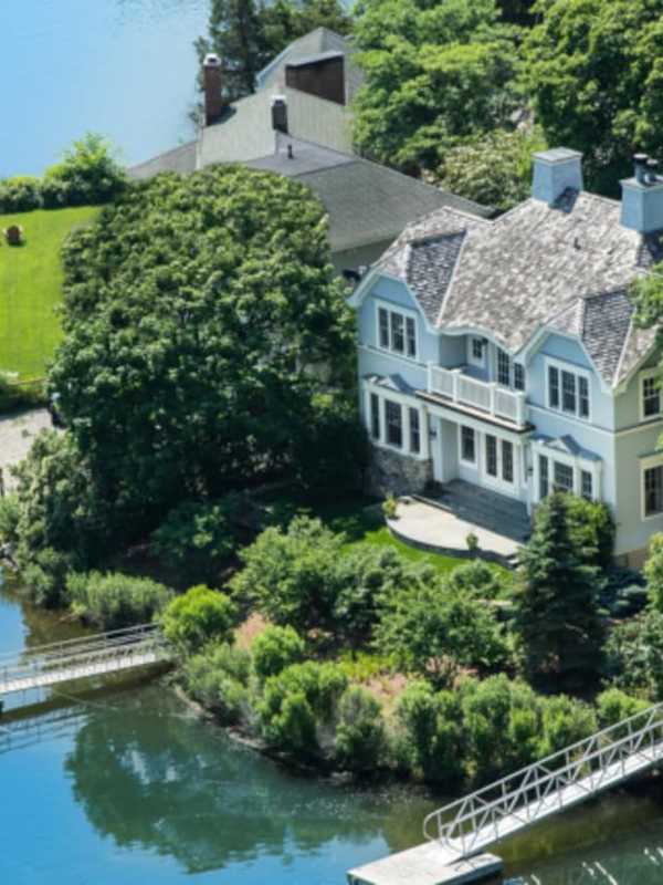 Low-Maintenance Darien Colonial Offers Easy Water Access, Gorgeous Views