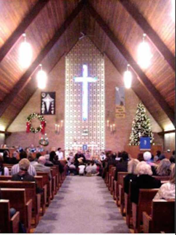 Christmas Eve Services Held By Demarest Methodist Church