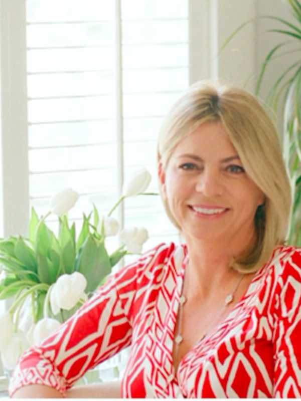 Host A Holiday Party With Panache, Says Fairfield County Event Expert