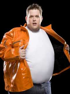 Comedian Ralphie May Returns To The Ridgefield Playhouse