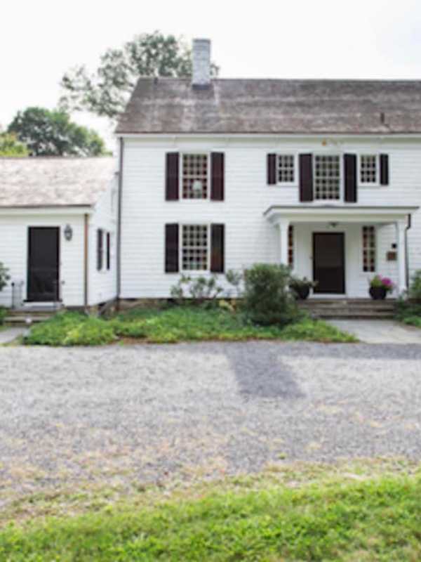 Greenwich Home Built in 1798 Goes On Market For $2.64M