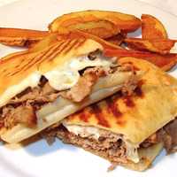 <p>Soups, salads, sandwiches, pasta, the Mamaroneck Diner has something for anyone.</p>