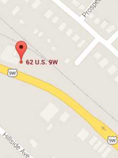 Stony Point Man Crashes Into Route 9W Bagel Shop