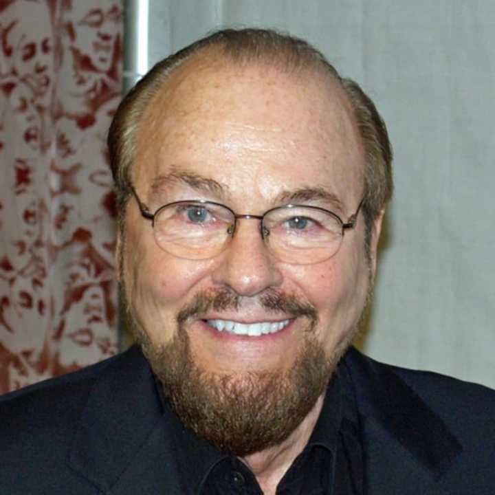 Pace&#x27;s James Lipton won the Critic&#x27;s Choice Award for &#x27;Best Reality TV Host.&#x27;