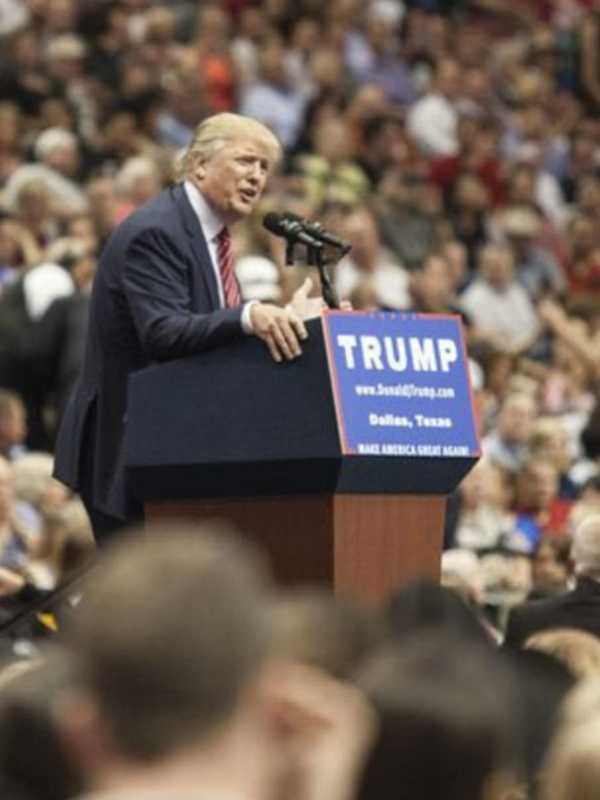 Westchester Estate Owner Donald Trump Holds Lead As Iowans Caucus