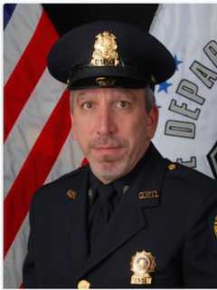 Two Veteran Greenwich Police Officers Retiring