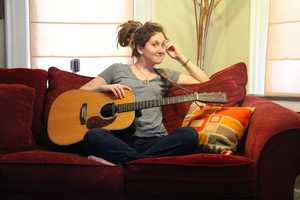 Connecticut’s State Troubadour Looking For Stars For New Video