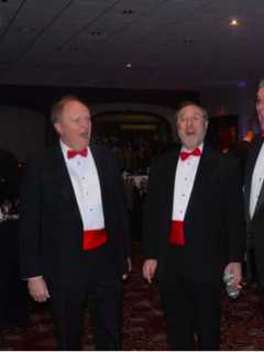 Danbury Mad Hatter Chorus' Singing Valentines Will Surprise Sweethearts