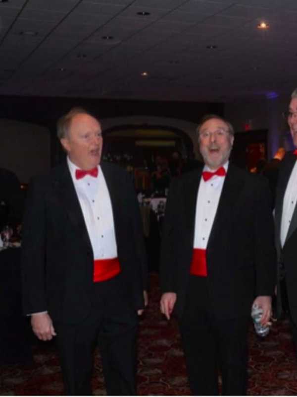 Danbury Mad Hatter Chorus' Singing Valentines Will Surprise Sweethearts