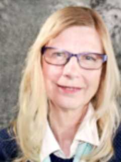 Career Consultant Linda Buggy To Give Presentation at Westport Library