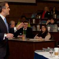 <p>Joe Rand speaks at the Rand Real Estate Academy.</p>