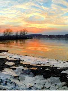 Beautiful Sunset Takes Place Over Beacon's Long Dock Park