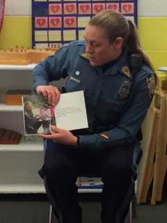 Ridgewood Students Hear From Firefighter, Opera Agent, Banker