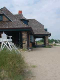 Professor Discusses Connecticut’s Coastal Resilience In Greenwich