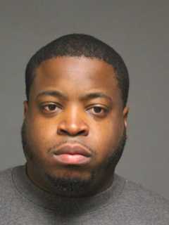 Bridgeport Man Arrested In Stolen Check Incident In Fairfield