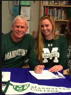 Westlake Soccer Player Megan O'Connor Commits To Play For Manhattan