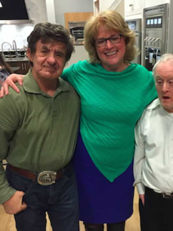 Galaxy Of Supporters Tune In For Food Fundraiser For Norwalk's STAR