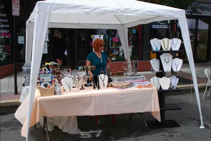 Suffern Gets Ready For Film Festival, Street Fair
