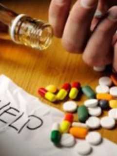 Tenafly School District Offers Lecture On Teen Substance Abuse