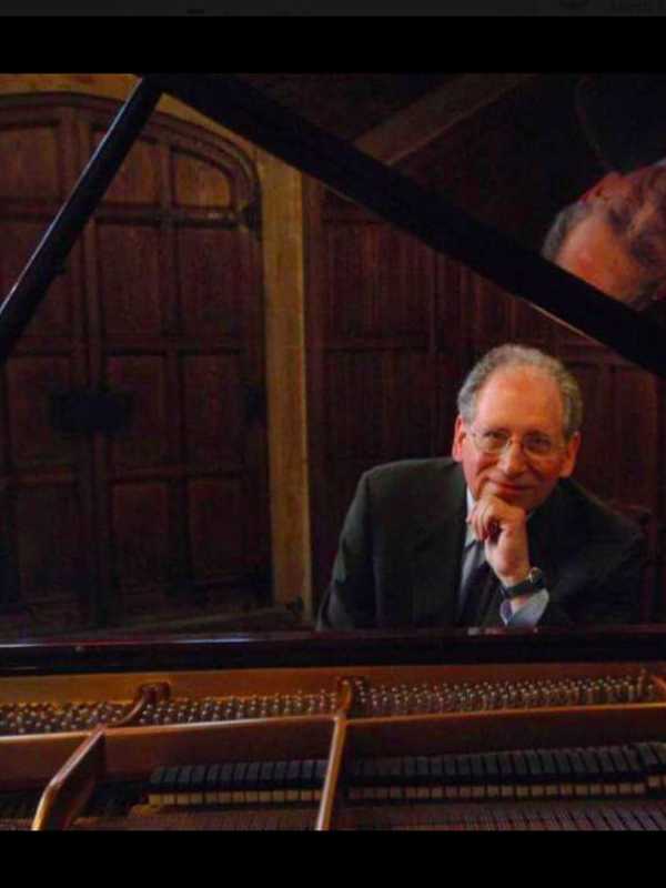 Orin Grossman Performs 'Music From The Americas' At Redding Library