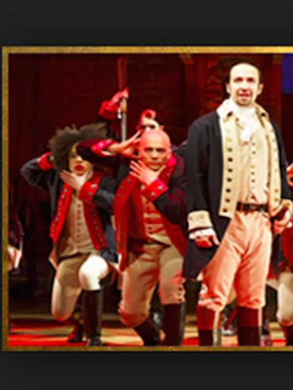 Mamaroneck Junior Class Enjoys 'Hamilton'