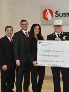 Sussex Bank Donates $1,000 To Oradell Volunteer Fire Department
