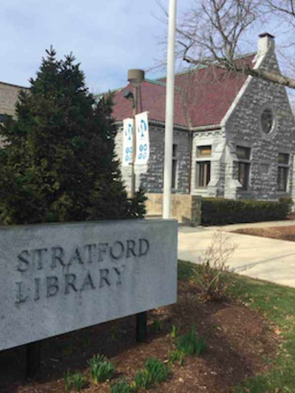 Signup Begins At Stratford Library For Free Computer Classes For Beginners