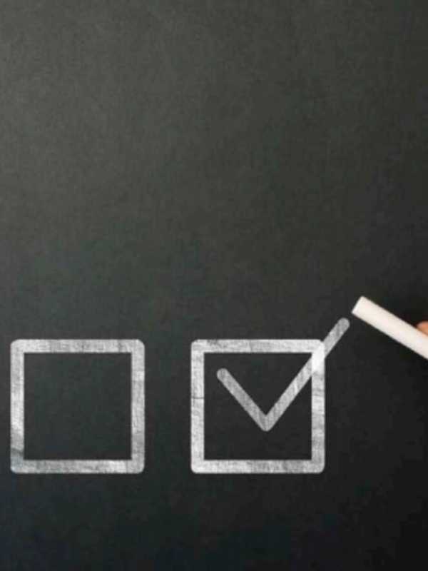 Changing Places? Zootly Shares Questions to Ask Before Booking Your Mover