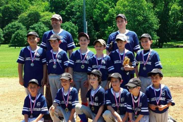 Teaneck Baseball Has Opening Day Event