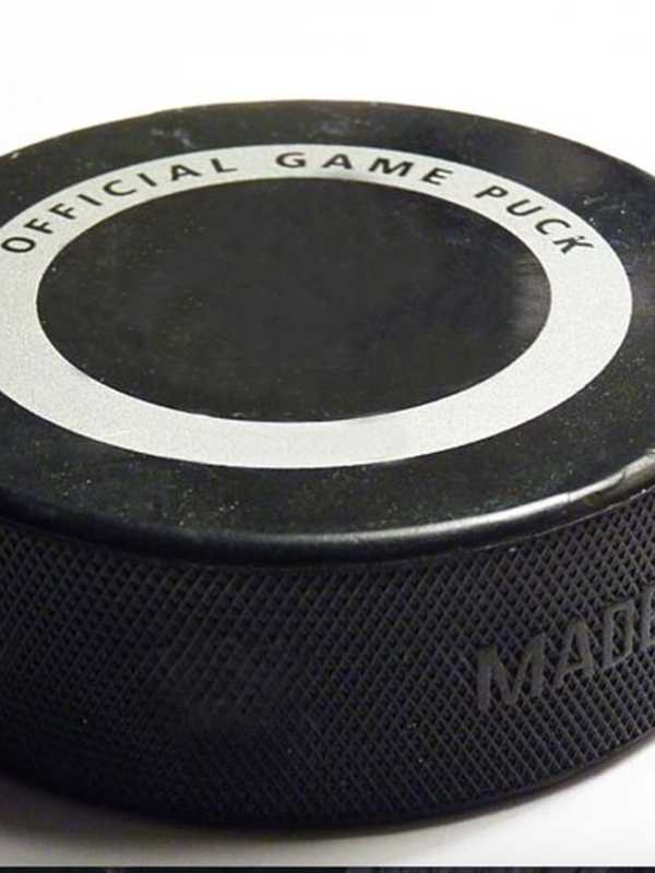 Clarkstown Police Hockey Team Plays FDNY In West Nyack