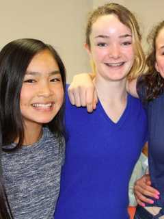 Tarrytown School District Supports Autism Day By Wearing Blue