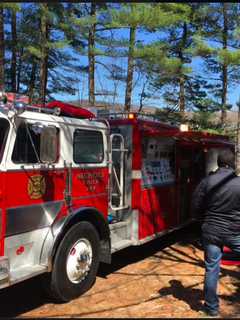 Nichols Fire Assists Trumbull Police With Refilling Scuba Dive Bottles