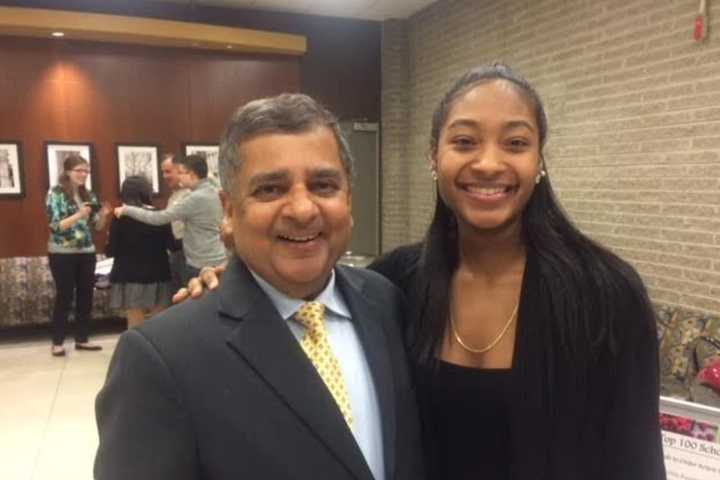 Pace People This Week: Student Wins PR Scholarship, Internship