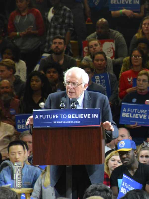 Bernie Sanders Rally Tops Week's News In Dutchess