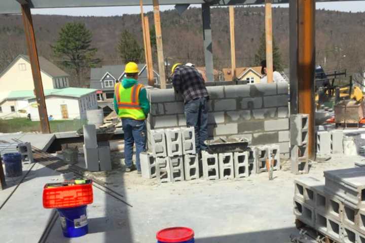West Milford Constructs New Library