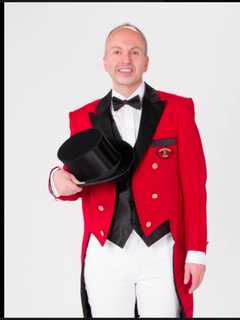 Jones Winery In Shelton Holding Meet, Greet With Barnum Festival Ringmaster