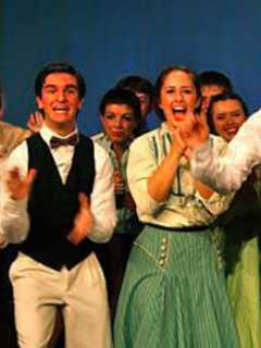 Center Theatre In Shelton Presents 'Over The River And Through The Woods'