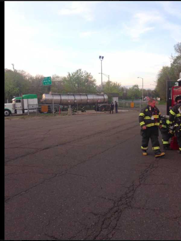 Firefighters In Greenwich Work To Repair Leaking Tanker On I-95