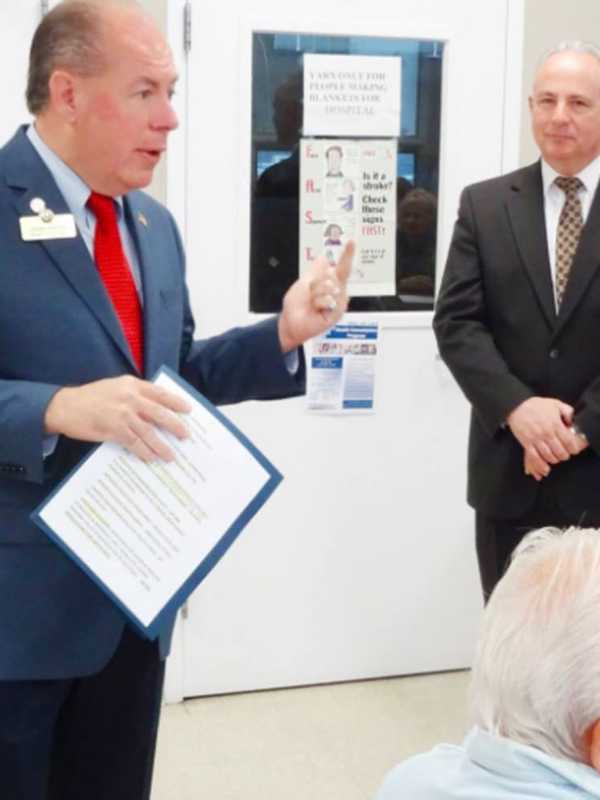 County Clerk Visits Saddle Brook Senior Center
