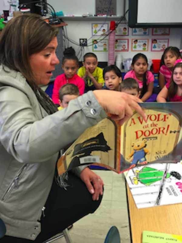 NBCUniversal Staff Share Stories With Students At Stamford's Toquam
