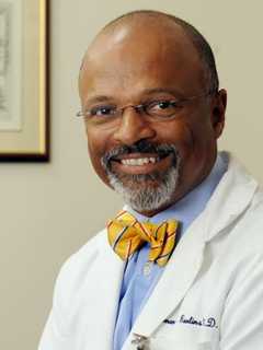 What Is Kyphosis? HSS Doctor Explains