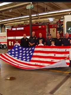 Stratford Students Create 'Hero Quilt' To Honor Firefighters