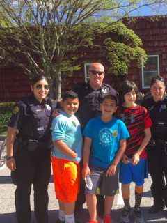 Take A Tour, Look At Equipment, Meet Officers On Greenwich Police Day
