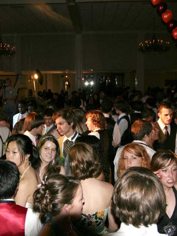 Clarkstown Police Offer Prom Night Tips