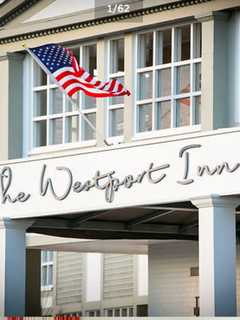'Dress For Success' Sets Up For Fundraising Fashion Show In Westport