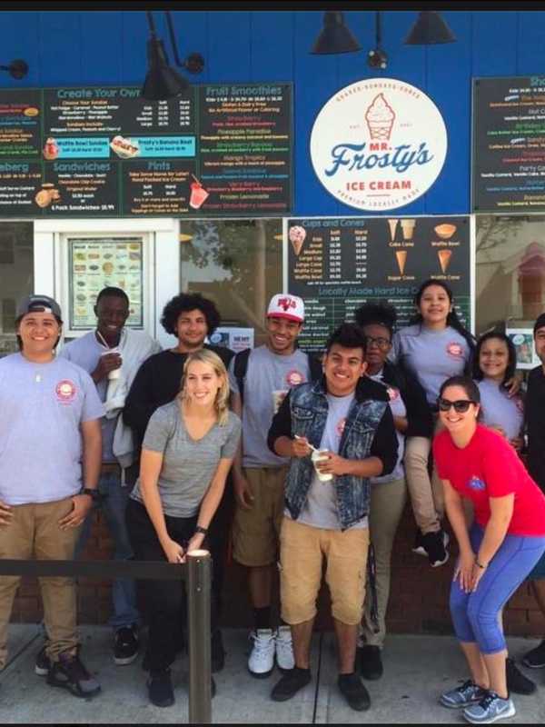 Justice And Law Academy Students Hit The Sound With Norwalk Marine Police