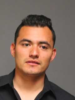 Fairfield Police Charge Man With Drunken Driving, Leaving Scene Of Crash
