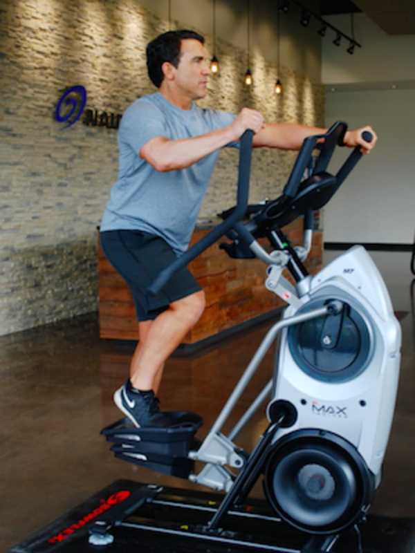 Darien Y Raffles New Bowflex Max Trainer, N.Y. Rangers Tickets & More